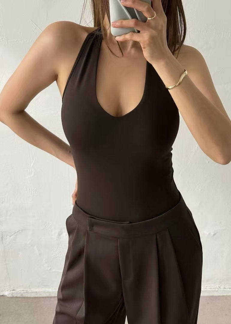 Halter Tank