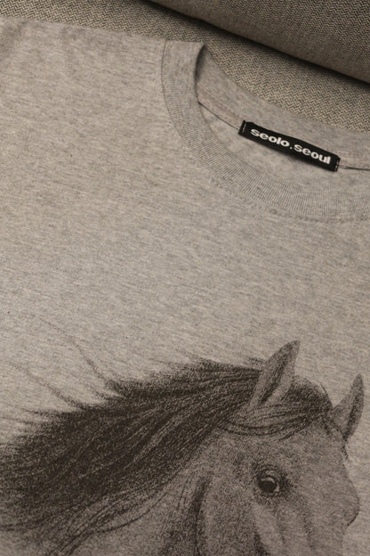 Horse print tee